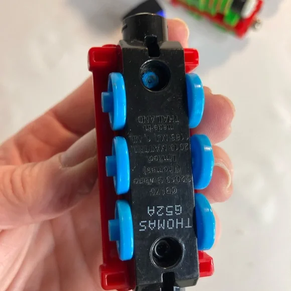 LOT 5 Thomas & Friends Thomas Take N Play Along Train Tank Engine Diecast Metal - Picture 3 of 3